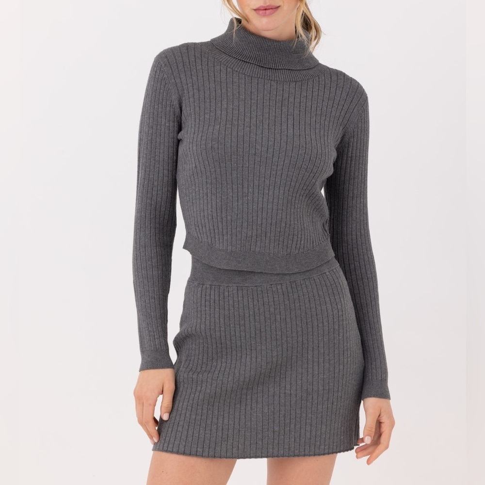 SUNDAYS Matching Set – Platinum Cali Sweater + Stuart Skirt Co-Ord Knit Set